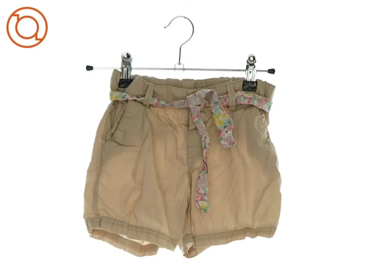 Billede 1 - Shorts fra H&M (str. 122)