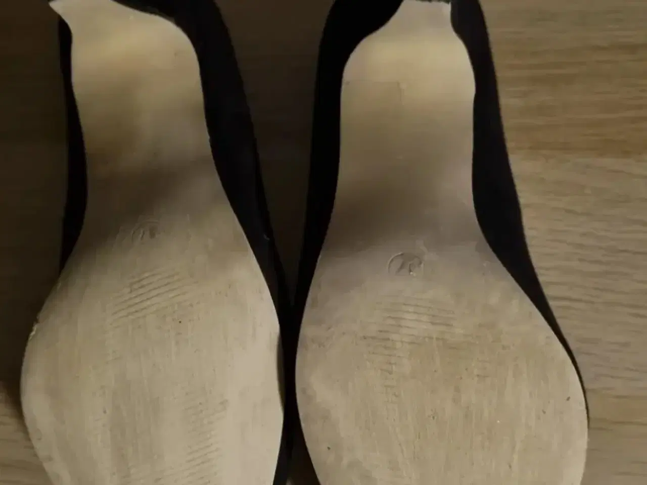 Billede 5 - Elegante pumps i læder/ ruskind