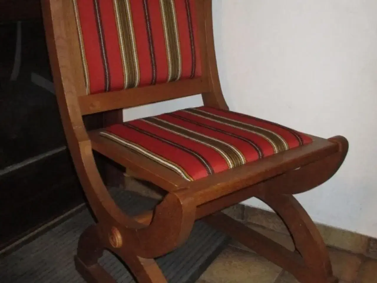 Billede 1 - To gamle egetræs stole