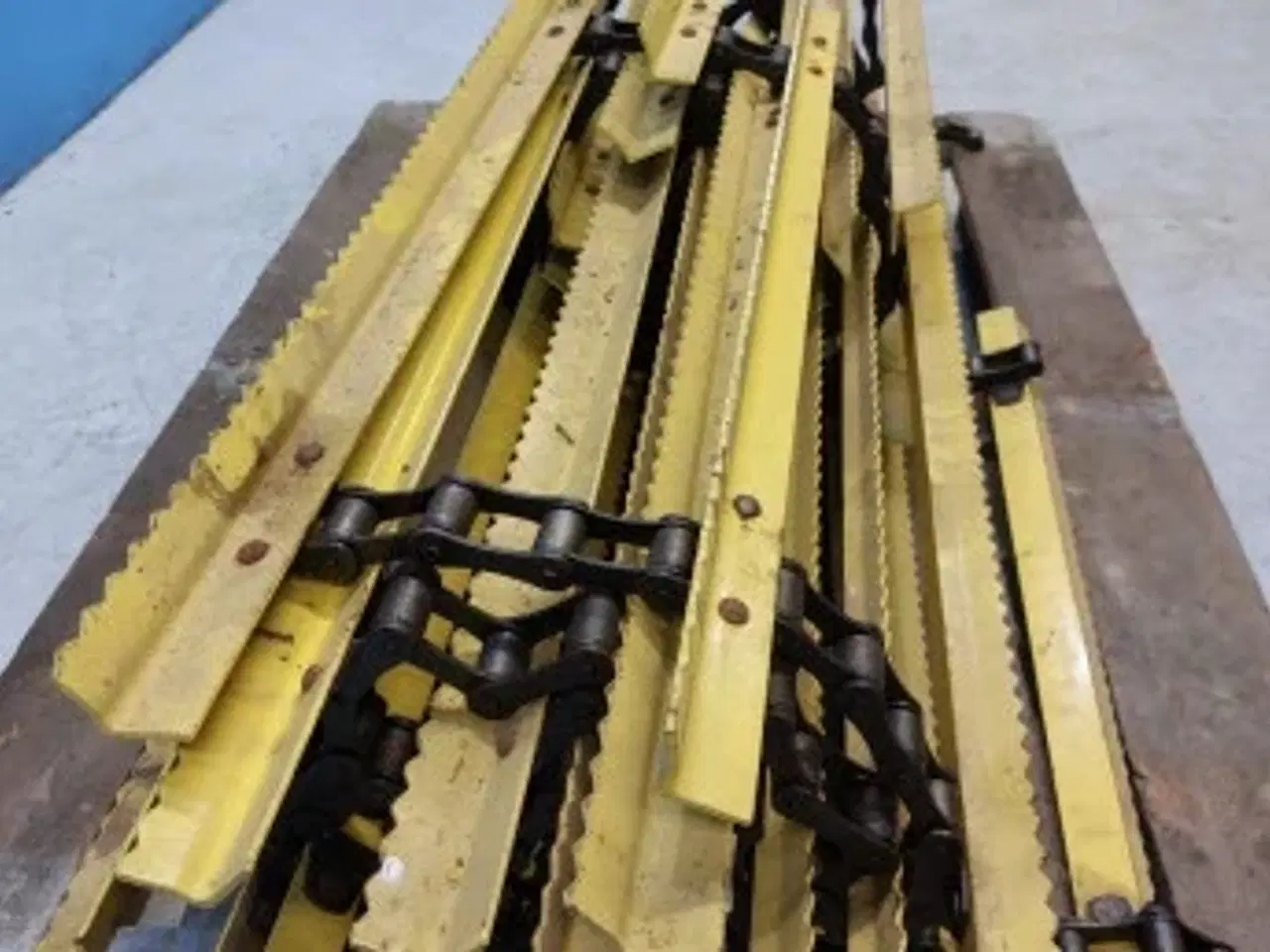 Billede 12 - New Holland 1550 Indføringskæde 80317164