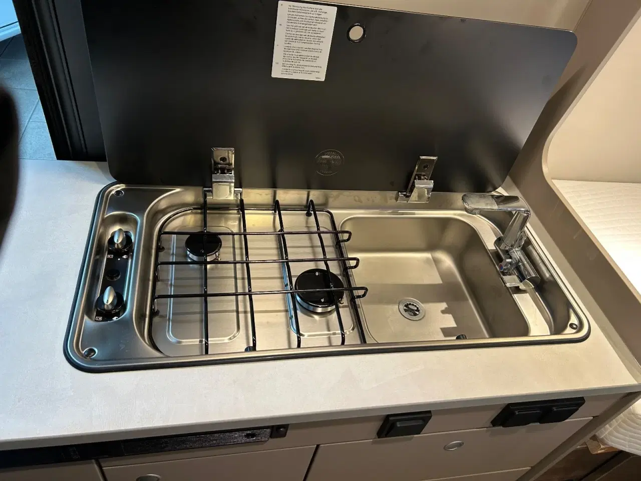 Billede 13 - Carado CV640 PRO 2,2 JTD 140 aut.