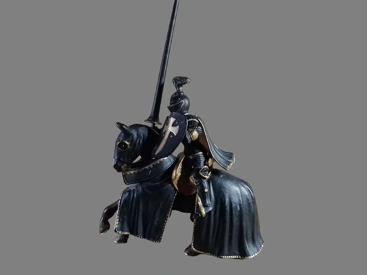 Billede 1 - Schleich 70032 Black Knight on Horse (2004)