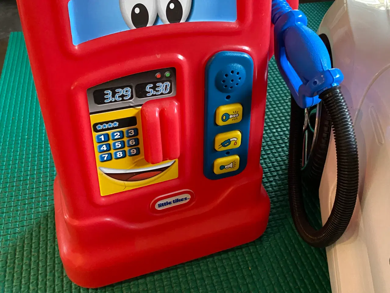 Billede 11 - Elektrisk børnebil - Bentley (inkl. benzinstander)