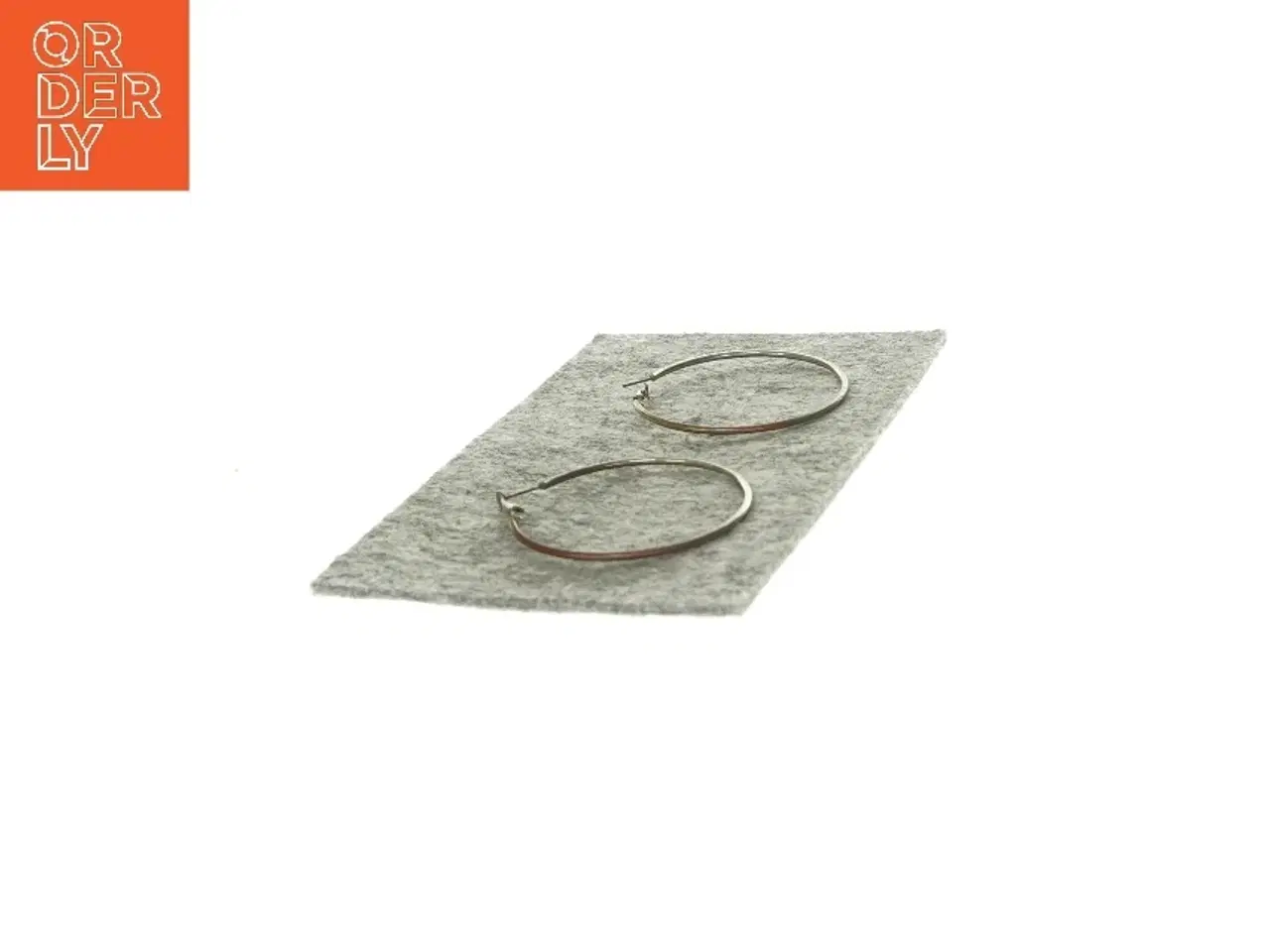 Billede 2 - Øreringe fra Ukendt (str. Ø: 6)