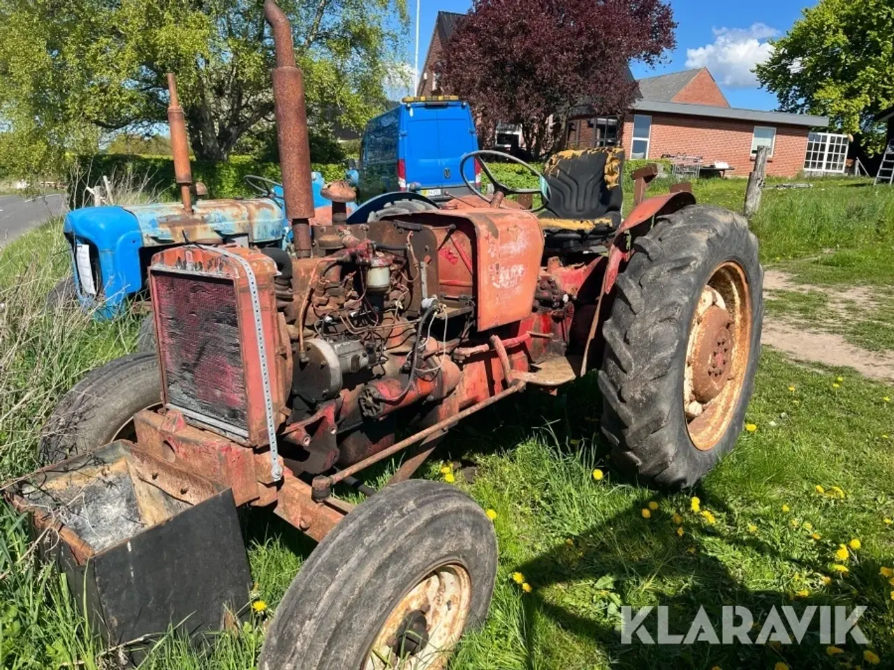 Billede 1 - Veterantraktor IH B414 Diesel uden motorhjelm og liftarme