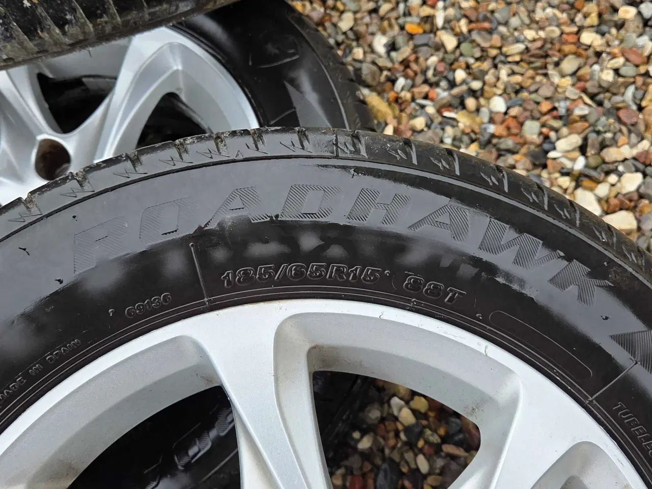 Billede 3 - Org peugeot 208 fælger med sommerdæk