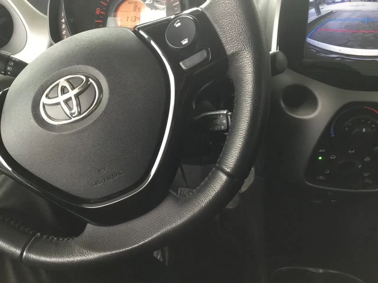 Billede 10 - Toyota aygo 1.0 vvv-i 5døre lædersæder 
