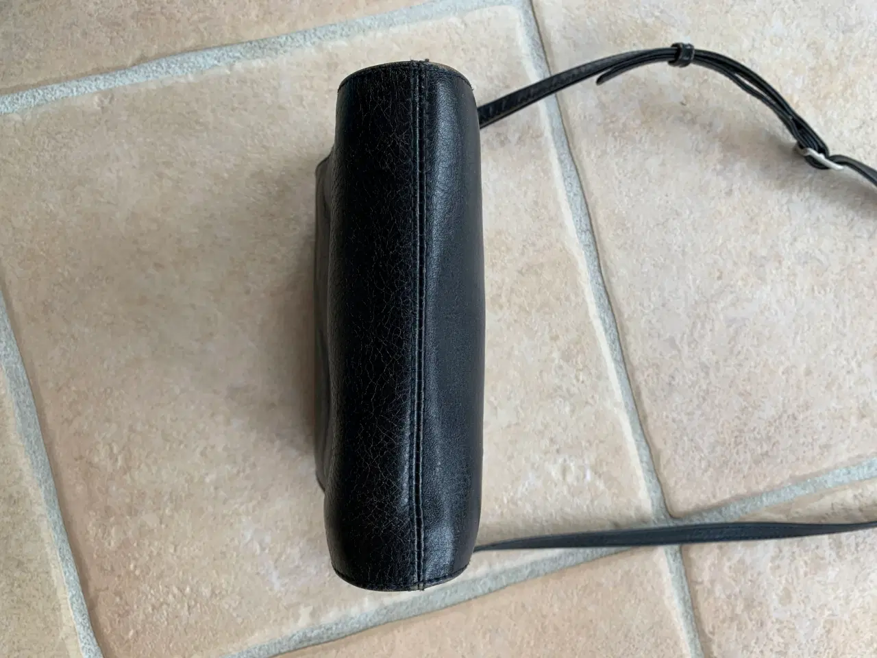 Billede 7 - Skuldertaske i sort 