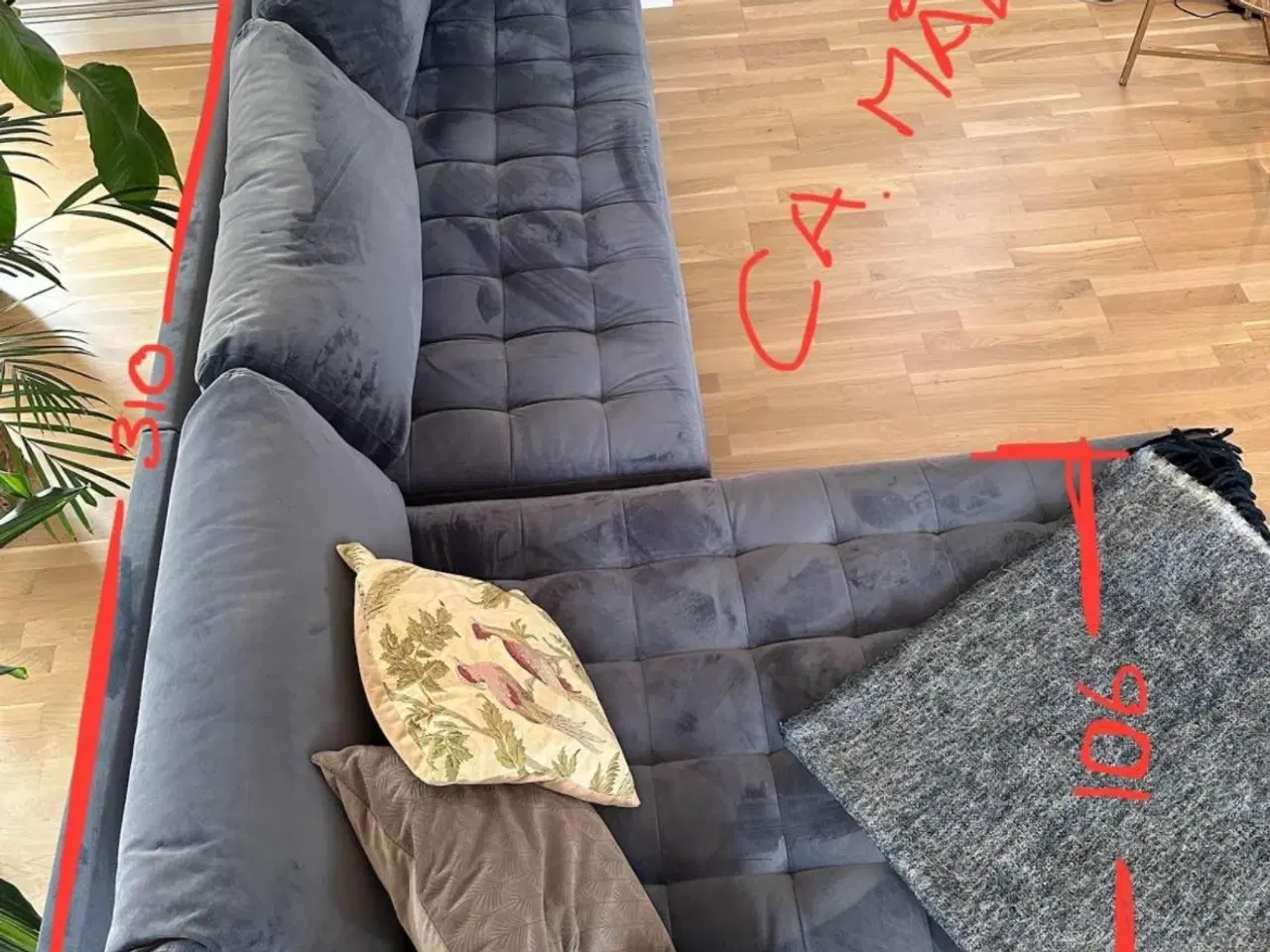 Billede 2 - FLYTTESALG/ VELOURSOFA MED CHAISELONG 