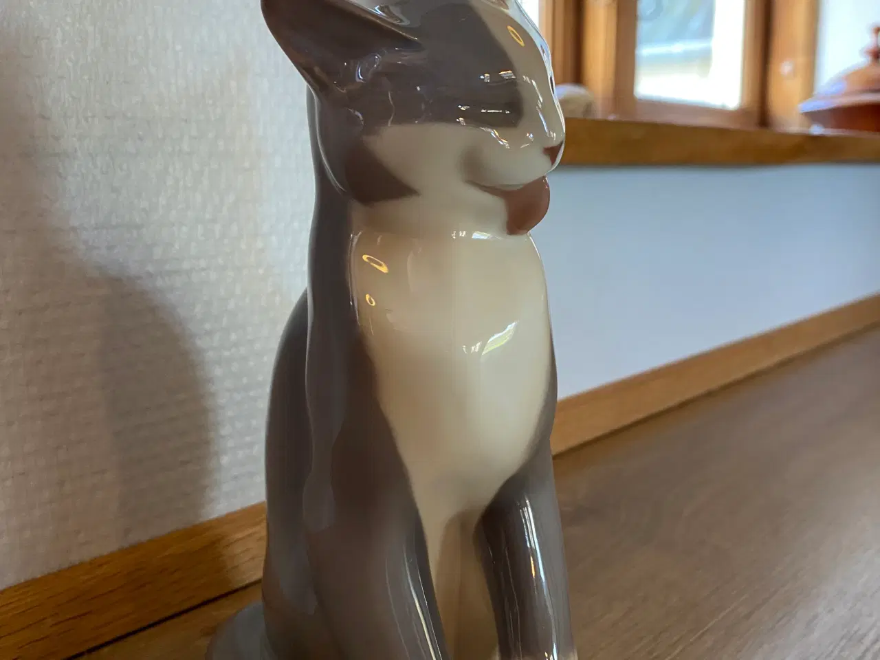 Billede 2 - Bing og Grøndahl kattefigur