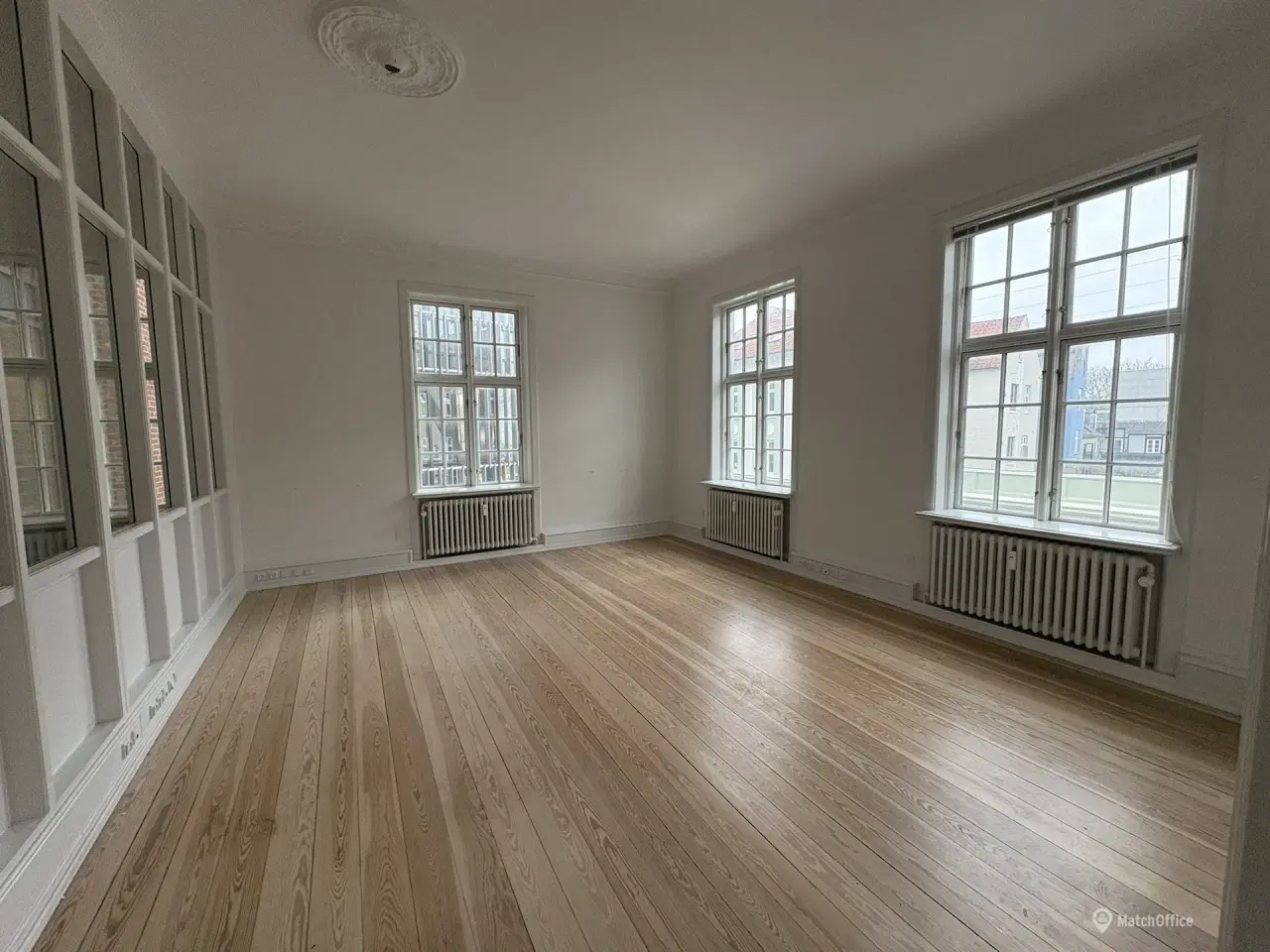 Billede 10 - Flot og lyst kontor i Aarhus Centrum