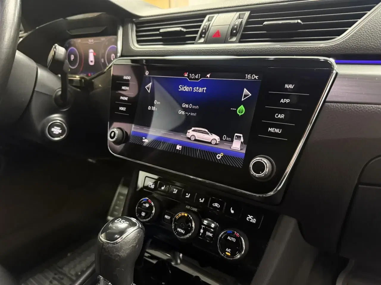 Billede 9 - Skoda Superb Combi 2,0 TDI Style DSG 150HK Stc 6g Aut.