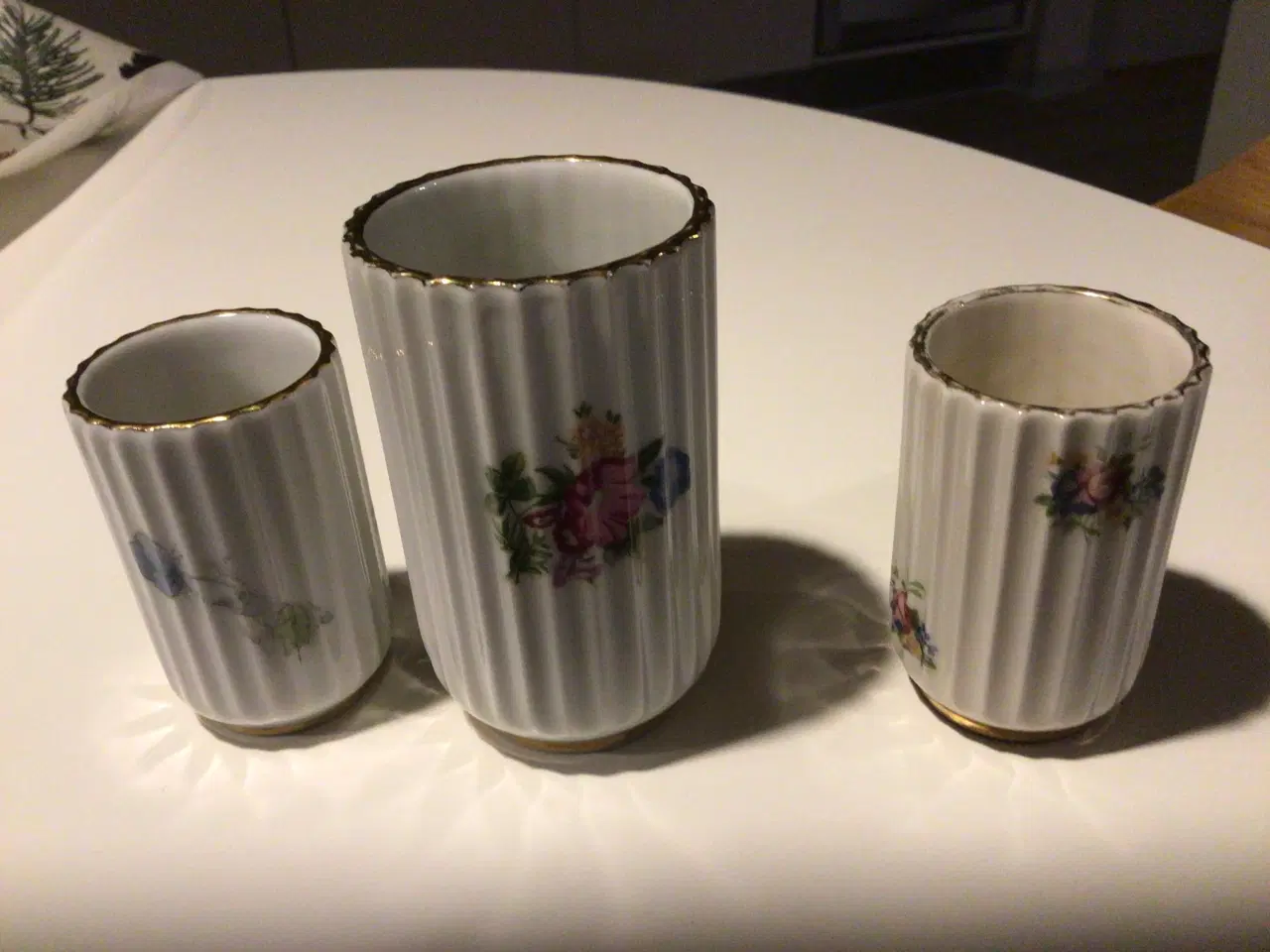 Billede 2 - Lyngby vaser 3 stk.