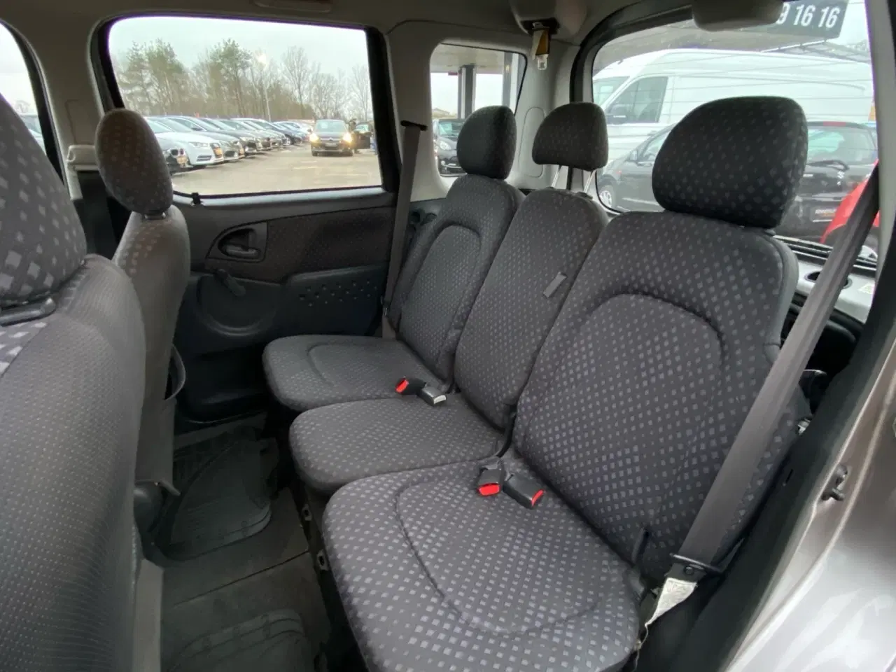 Billede 9 - Toyota Yaris Verso 1,3 Linea Sol 86HK