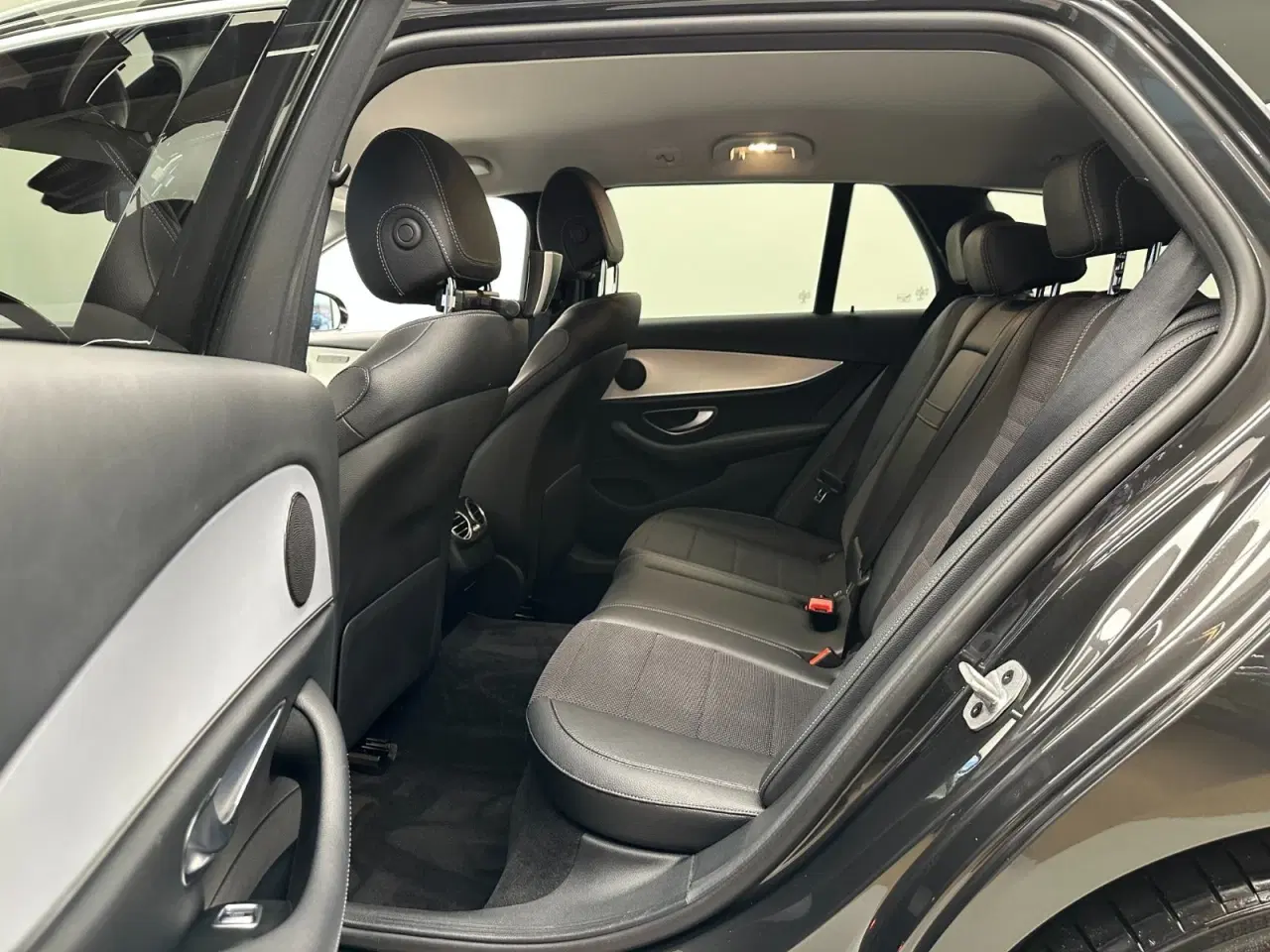 Billede 17 - Mercedes E300 de 2,0 stc. aut.