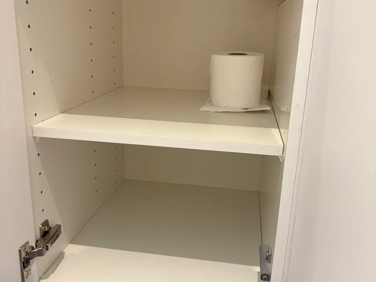 Billede 6 - Badeværelsesmøbel fra Invita med dobbelt vask