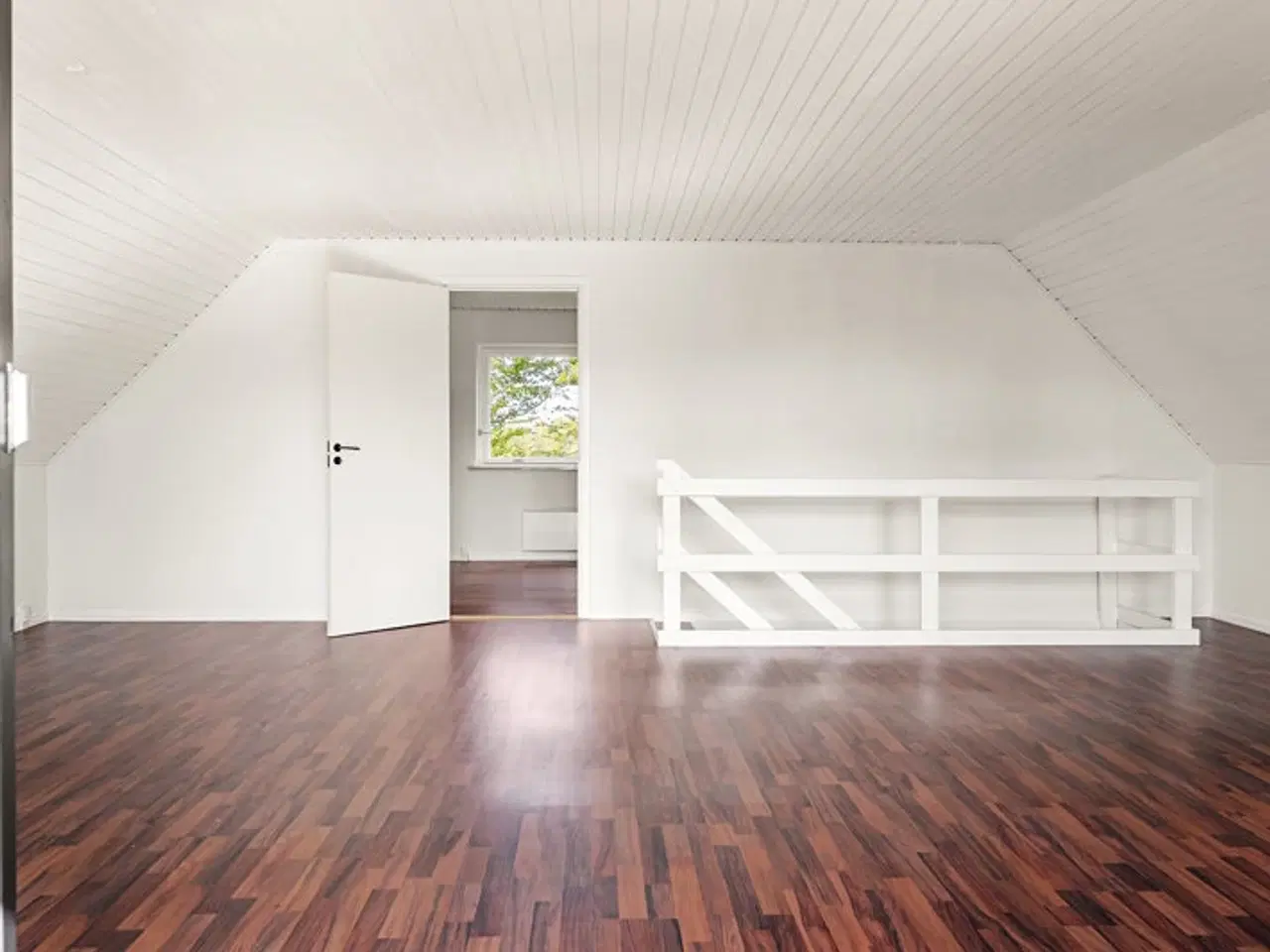 Billede 8 - Lækkert hus i fredelige omgivelser 