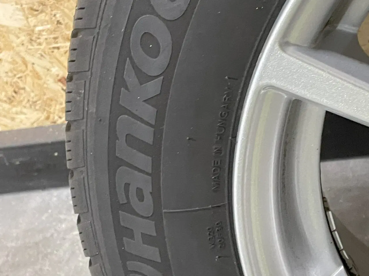 Billede 10 - Vinterdæk 205/60 R16 Hankook