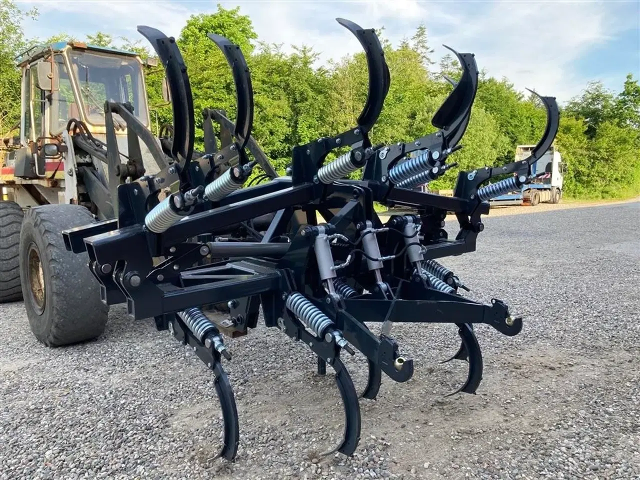 Billede 9 - - - - J-Maskiner dybdeharveforsats 6 m.