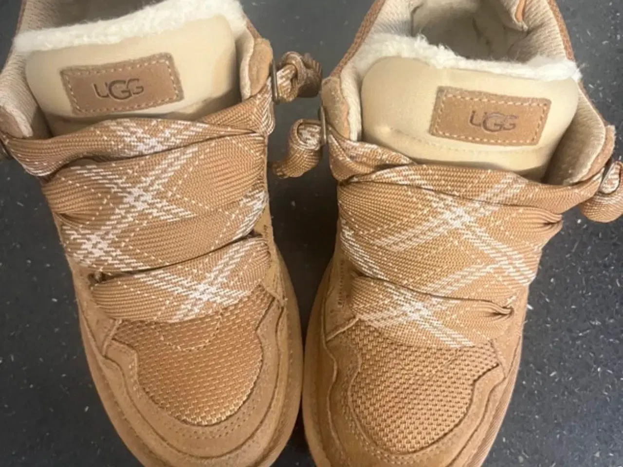 Billede 2 - Ugg lowmel Chestnut