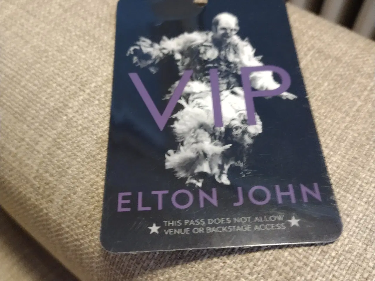 Billede 1 - Elton John memorabilia v.i.p pass