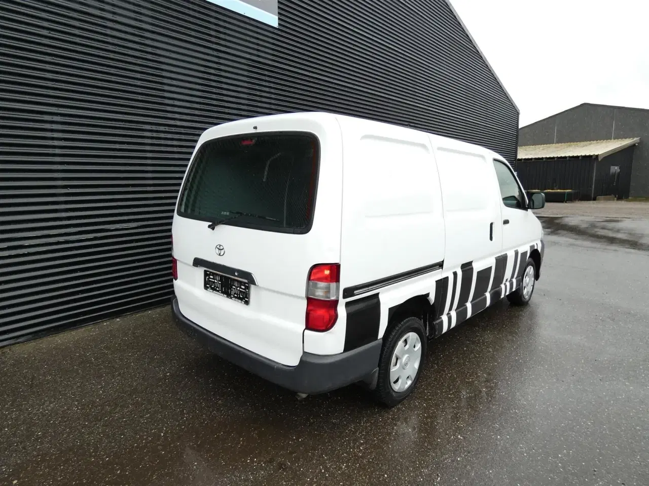 Billede 5 - Toyota HiAce Kort 2,5 D-4D a/c m/komf. 117HK Van