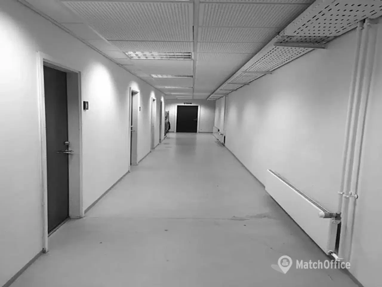 Billede 7 - Separate. aflåslige & tørre  (delt) lagerlokaler til leje / Lejemålet er på 30m2 fordelt mellem 2 lejere