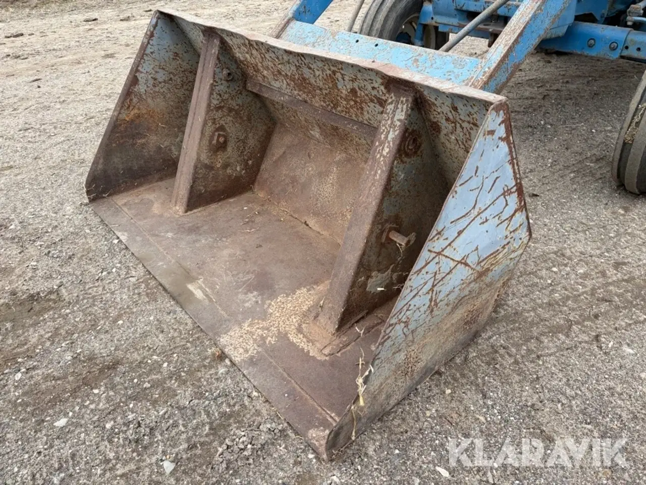 Billede 9 - Veterantraktor Ford 4000 med frontlæsser