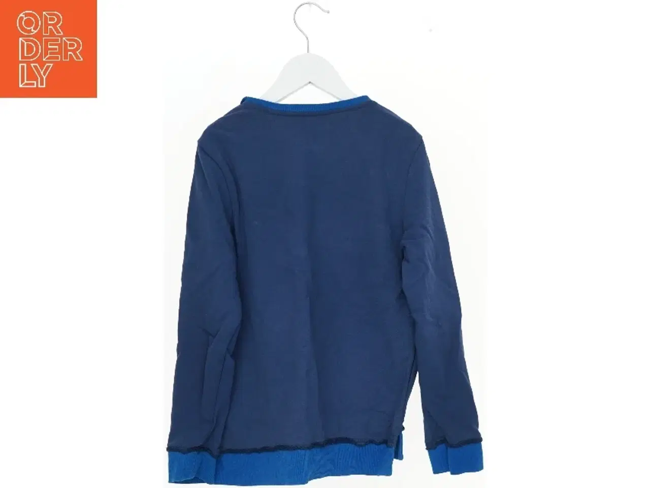 Billede 2 - Sweatshirt med tekst fra H&M (str. 140)