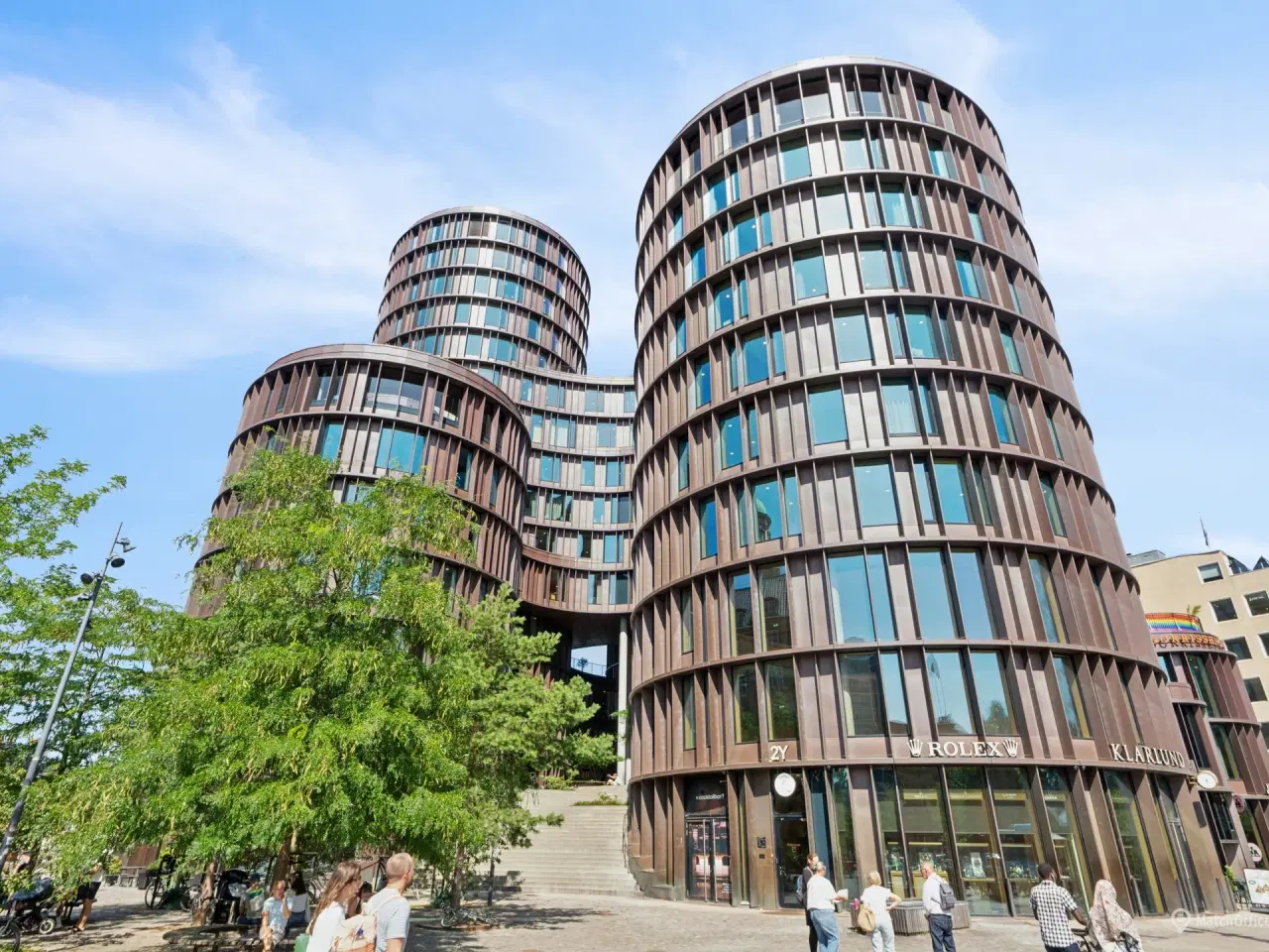 Billede 6 - Sjældent udbudt kontorlejemål med 6 meter til loftet i det ikoniske Axel Towers - fantastisk lysindfald og smuk udsigt til Tivoli