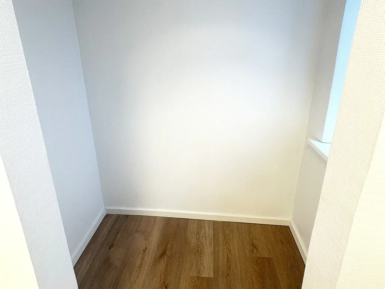 Billede 9 - Moderniseret klinik- eller butikslejemål i Vestbyen