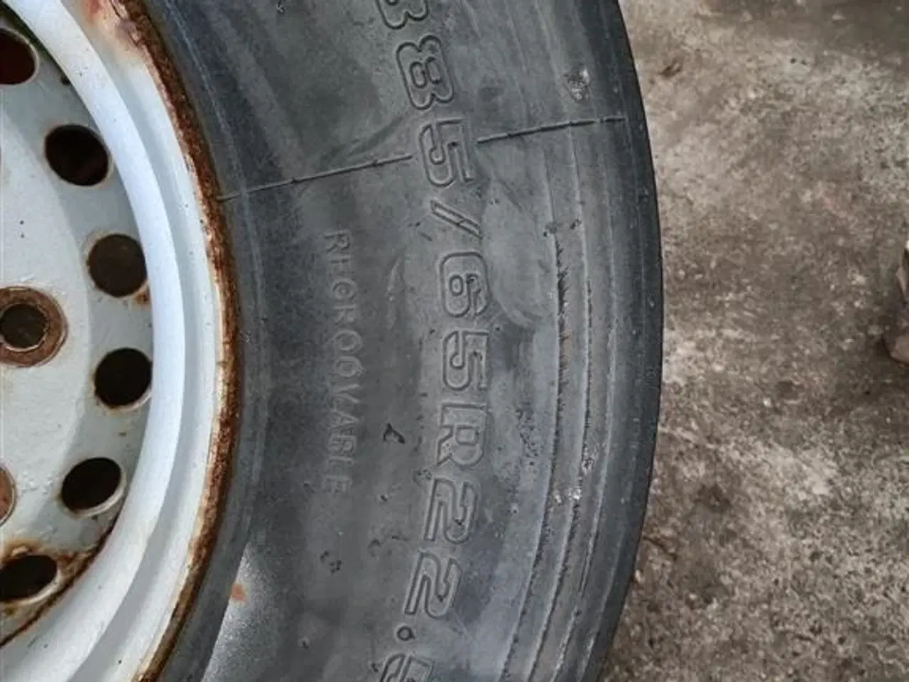 Billede 2 - - - - 385/65 R22,5