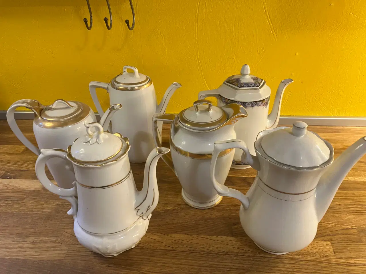 Billede 1 - Kaffe og kakao kander 6 stk