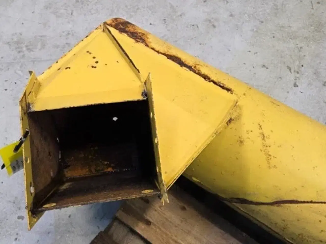 Billede 10 - New Holland TX68 Tømmerør 9839304