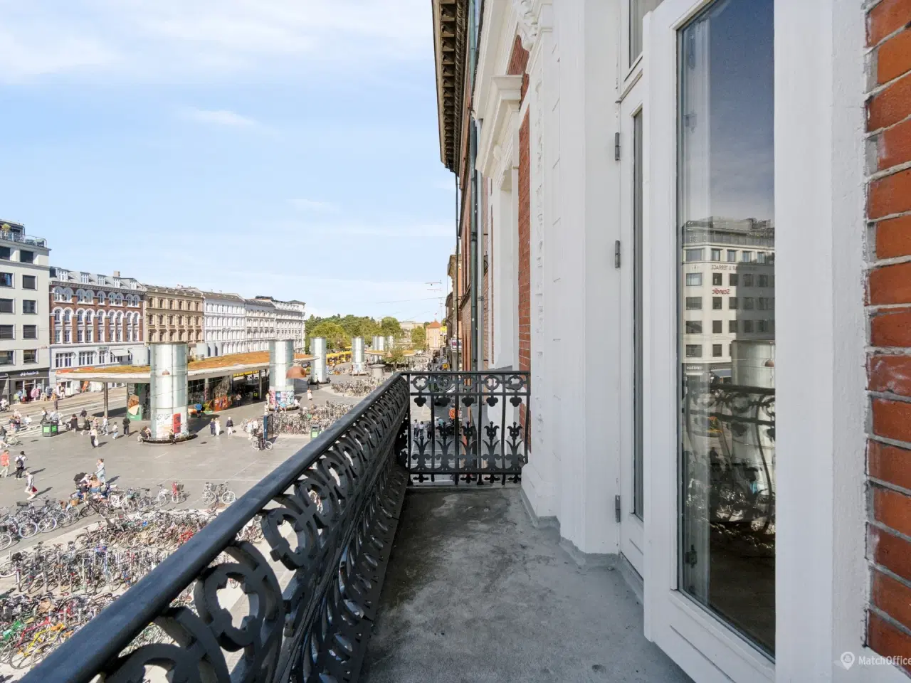 Billede 12 - Erhvervsejerlejlighed med nyrenoveret facade/tag/vinduer