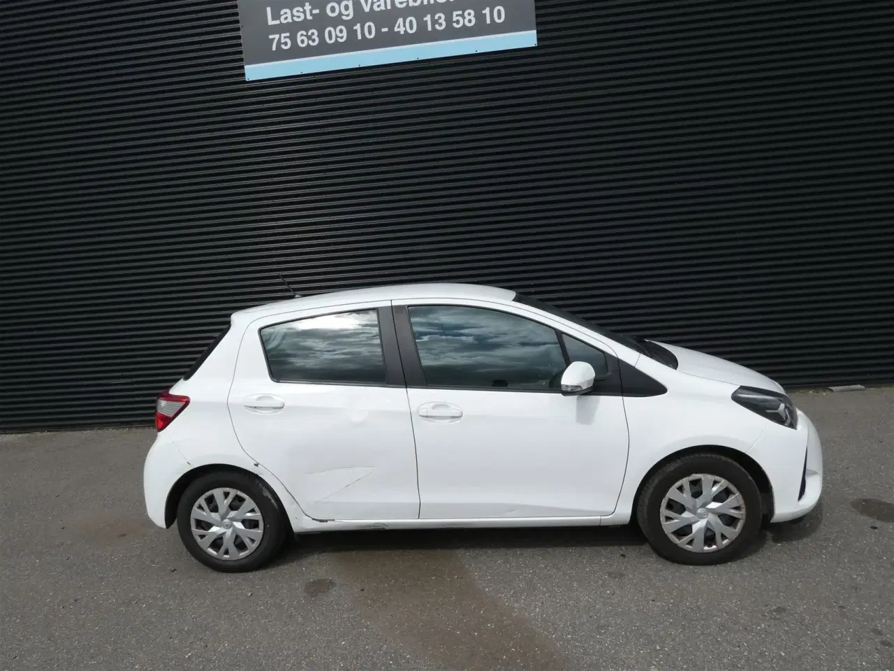 Billede 2 - Toyota Yaris 1,5 Hybrid H2 E-CVT 100HK 5d Trinl. Gear