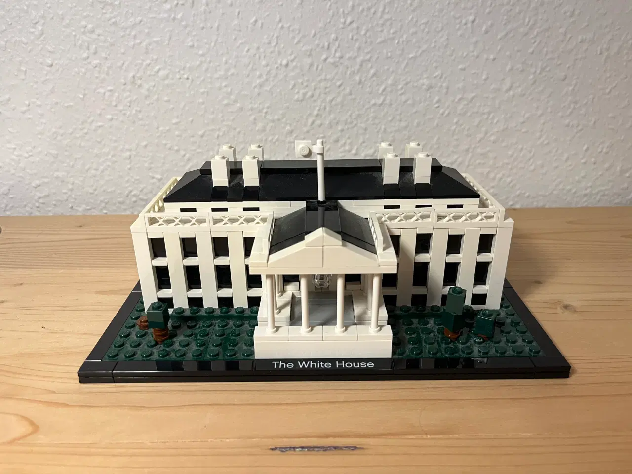 Billede 1 - Lego architecture - The White House // 21006