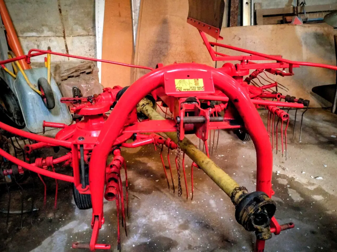 Billede 1 - JF høvender 