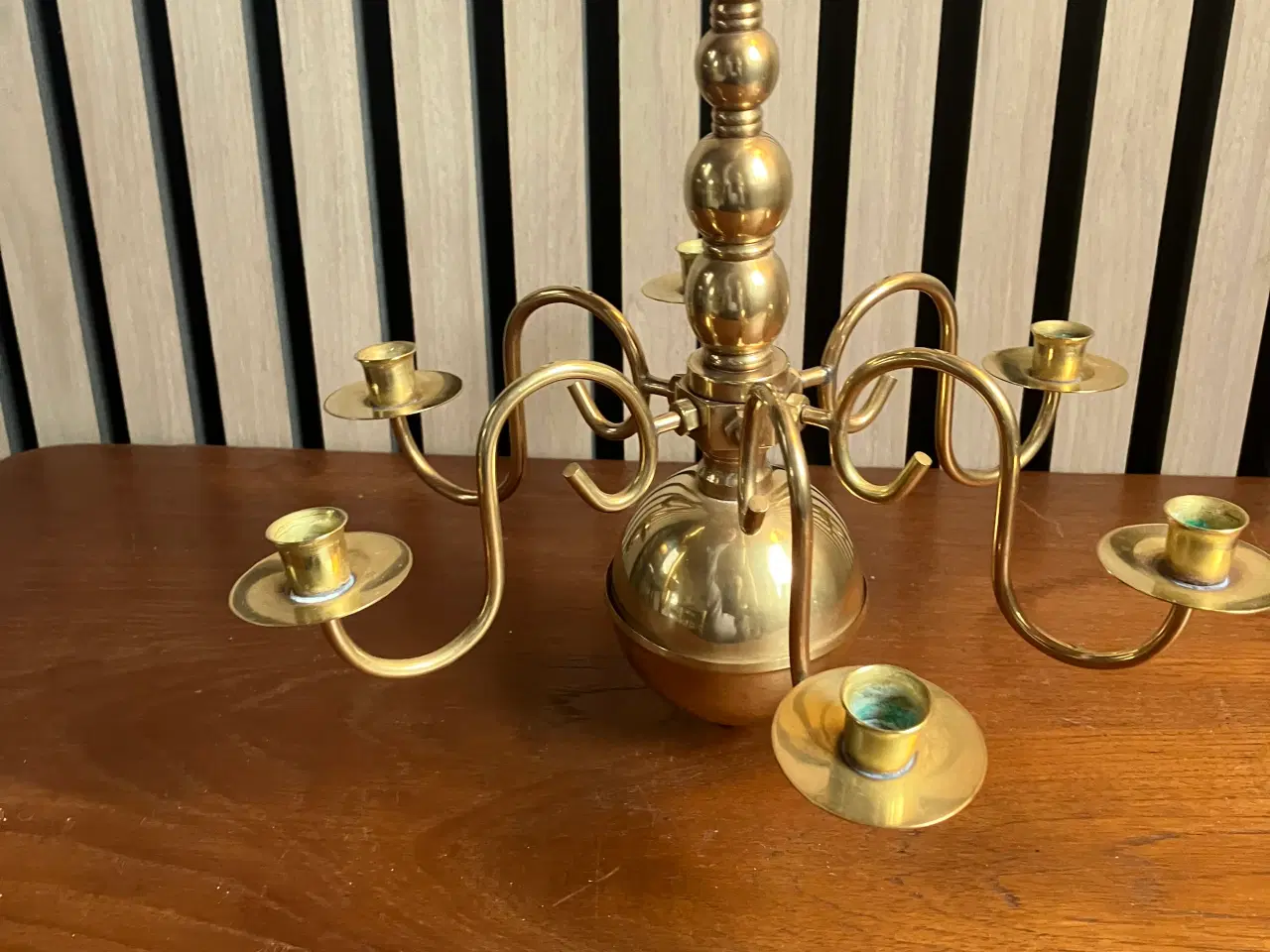 Billede 1 - Messing lysekrone med 6 arme.