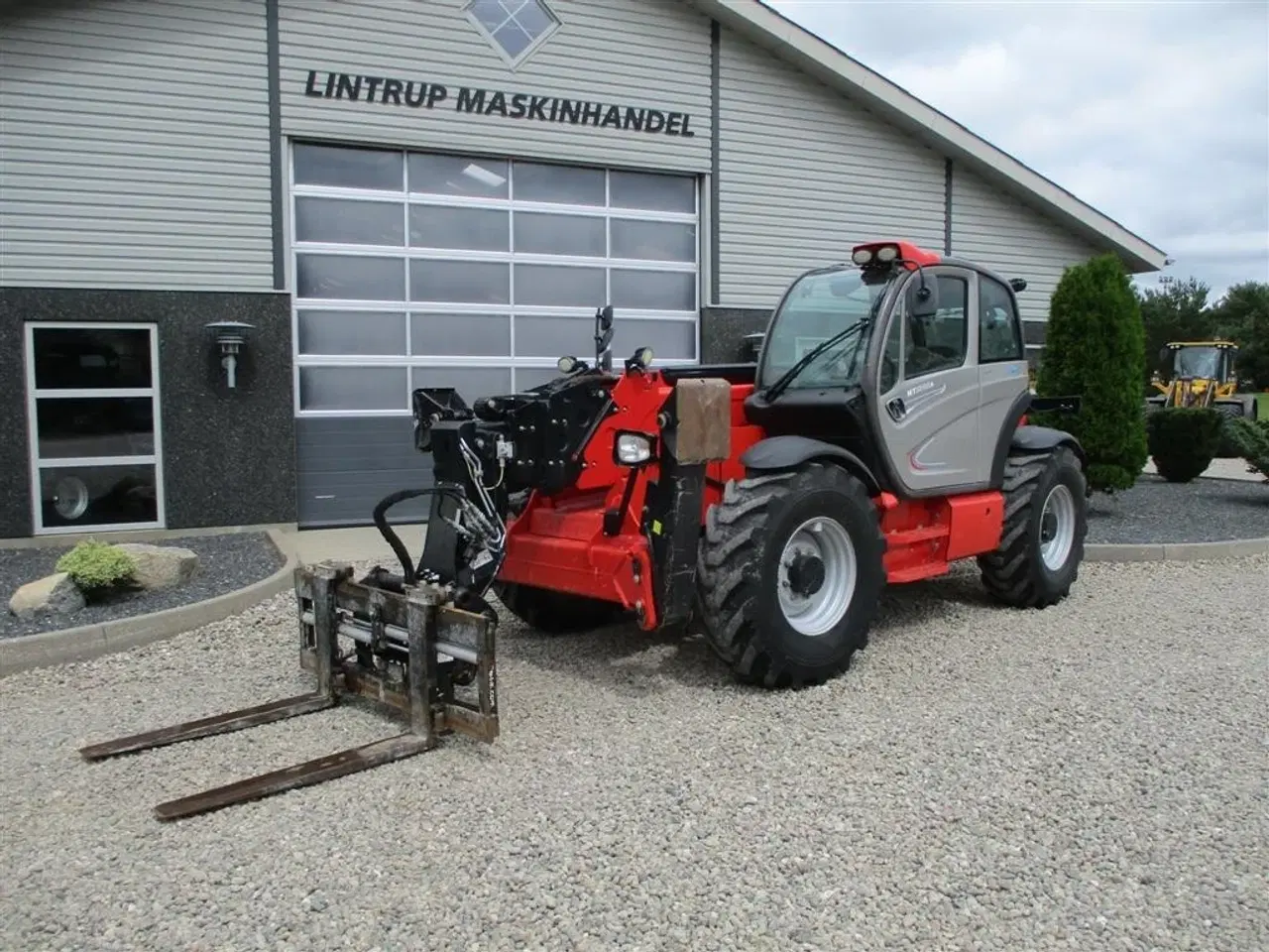 Billede 6 - Manitou MT1840A Comfort. Dansk maskine, med hydrauliske pallegafler.