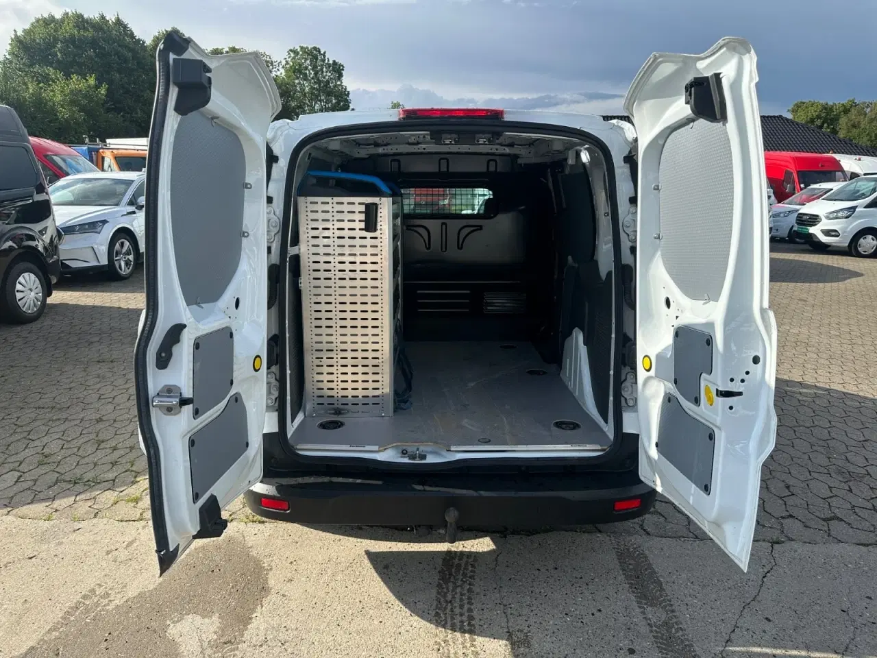 Billede 9 - Ford Transit Connect 1,5 EcoBlue Trend kort
