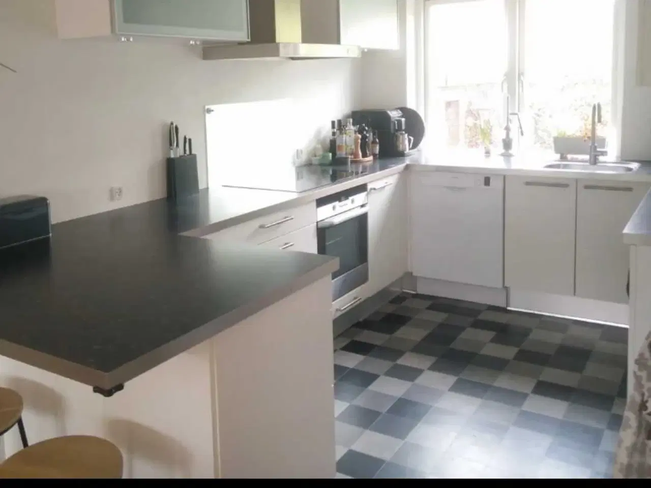 Billede 1 - Tvis Køkken elementer 