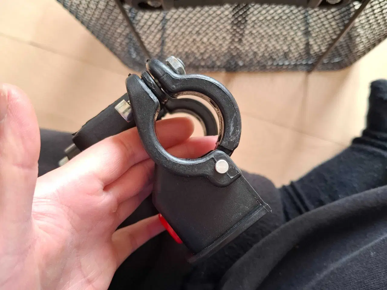 Billede 7 - Cykel kurv m Quick Release RESEVERET