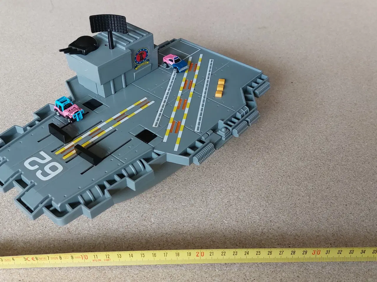 Billede 2 - Micro Machines Hangarskib
