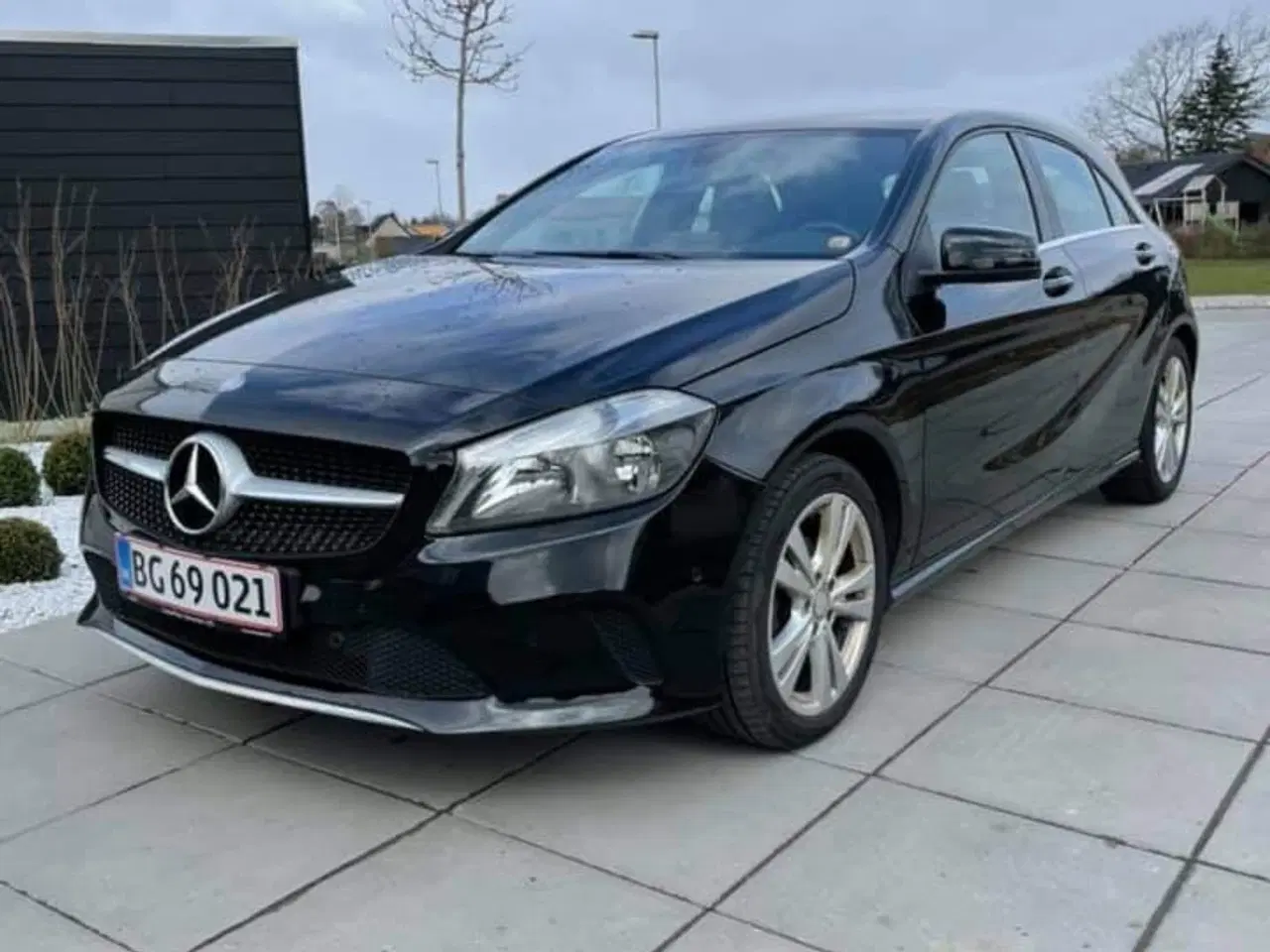 Billede 1 - Flot Mercedes A180d