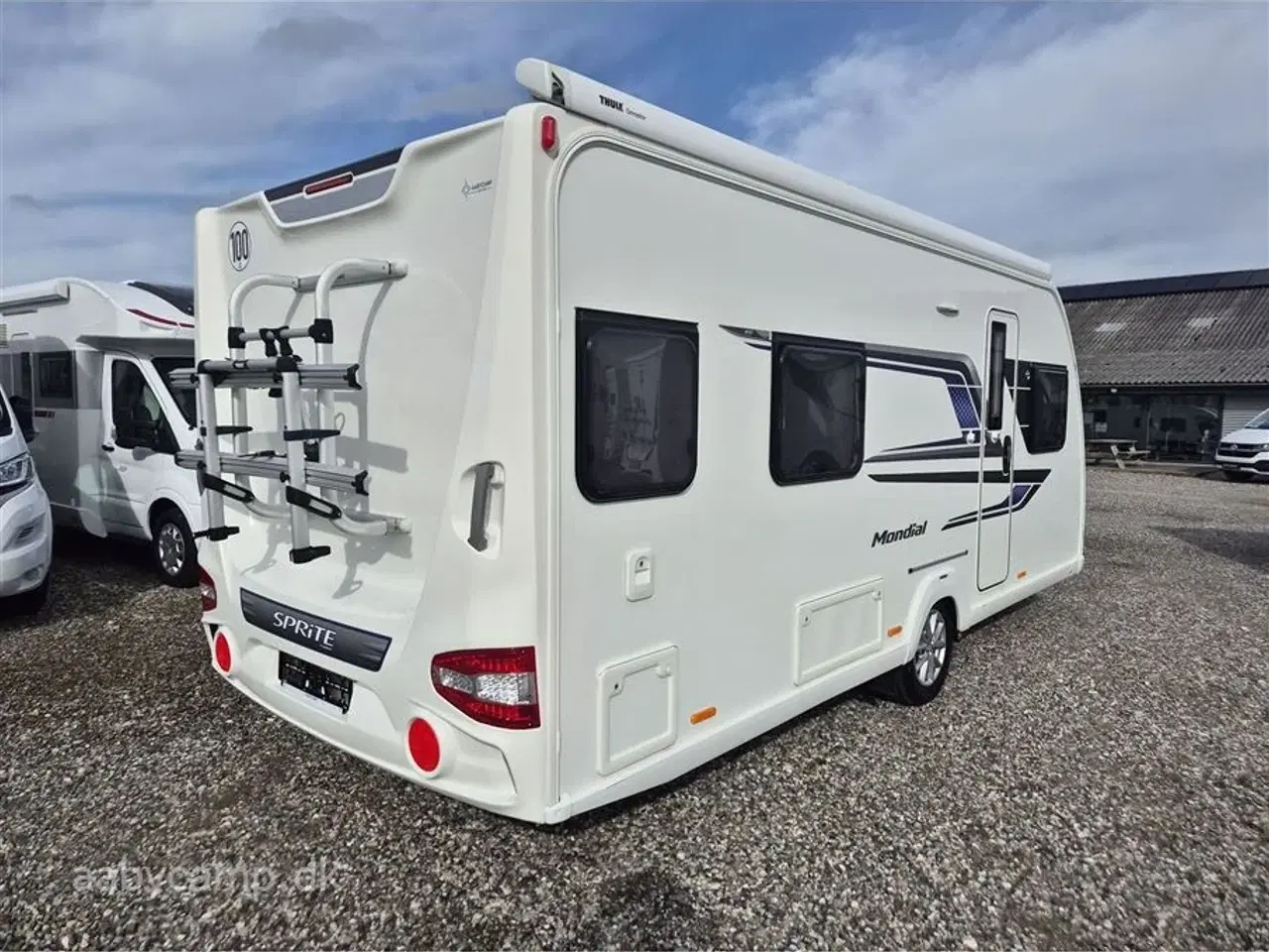 Billede 2 - 2022 - Sprite Mondial 490 Enkelt senge. markise. Isabella Capri fortelt. Mover. Batteri. gasalarm. cykelstativ.