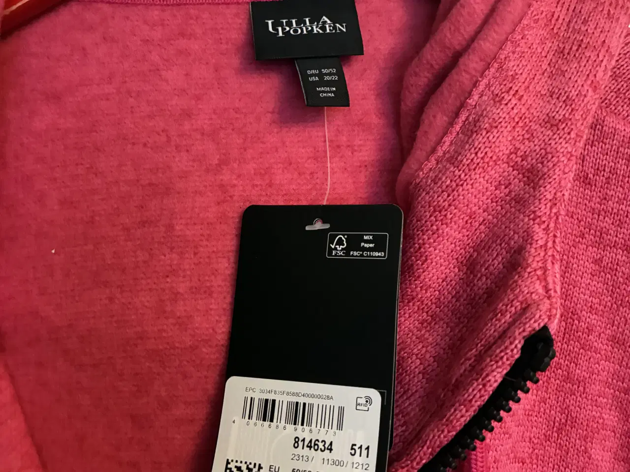 Billede 2 - Flot strik jakke med lommer