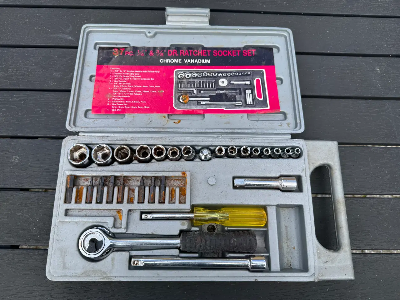 Billede 2 - Diverse værktøj i varieret stand sælges samlet