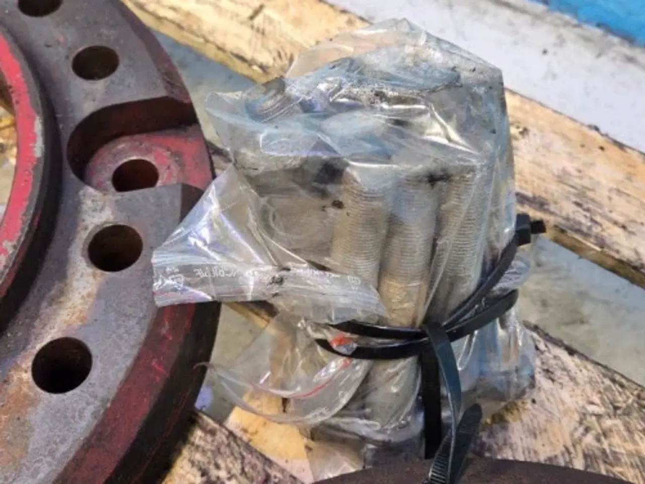 Billede 3 - Case 2388   Afstandsstykke Sæt   87419617   