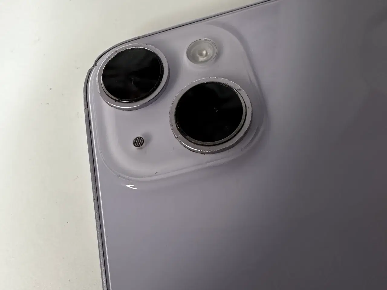 Billede 3 - iPhone 14 128GB Lilla(som ny)